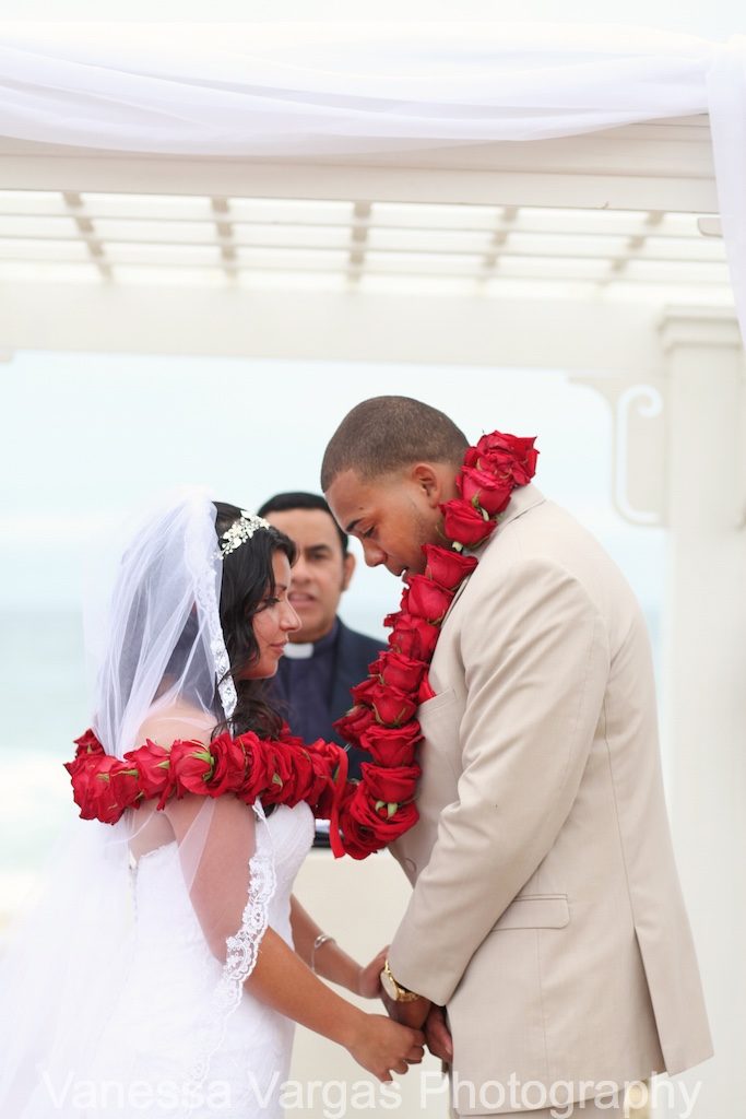 red rose leis for ceremony